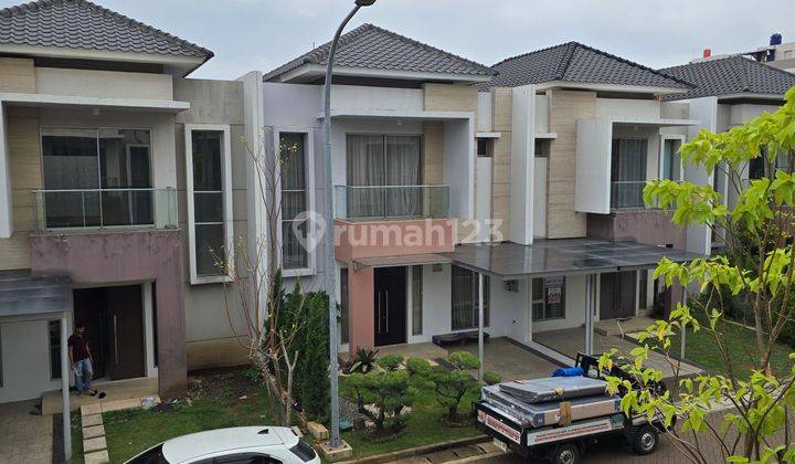 Favorit!! Rumah Pik 2lantai 8x15 Semi Furnish (cynthia 0878-6359-0057) 1