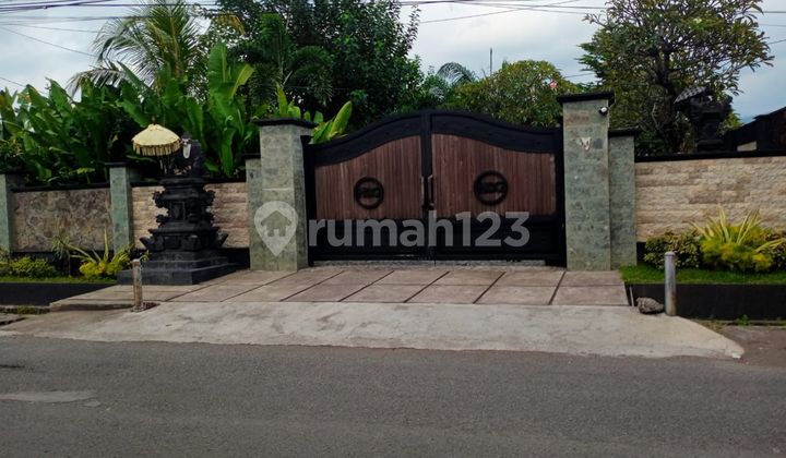 Siap Huni Villa 3 Kamar Dekat Pantai Lovina Mnk