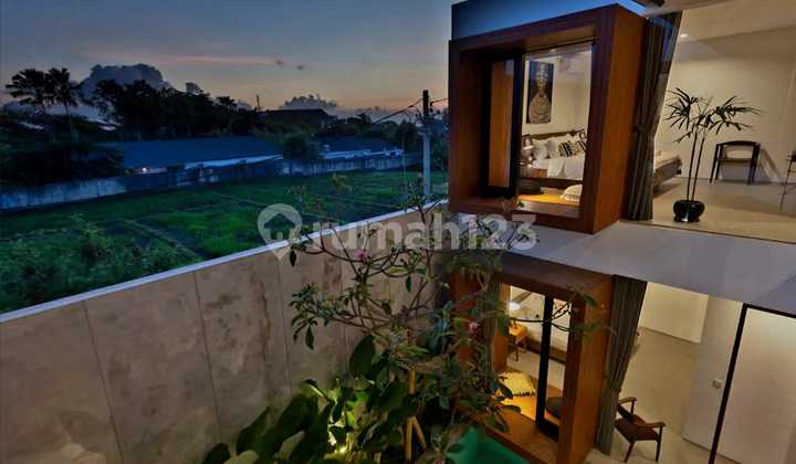 For Rent Yearly Villa View Rice Field Full Furnish In Canggu Rc