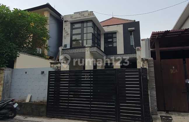 Dijual Rumah Private Pool Shm Imb Lengkap Di Panjer Db