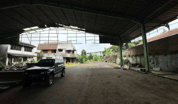 Dijual tanah dan bangunan di jalan raya Cibabat 2