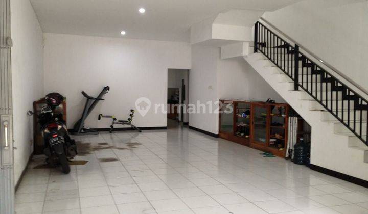 Dijual rumah cantik dan nyaman di Town places Baros 2