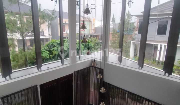 For Sale Well-Maintained 2-Story Luxury House In Istana Regency Sudirman 2