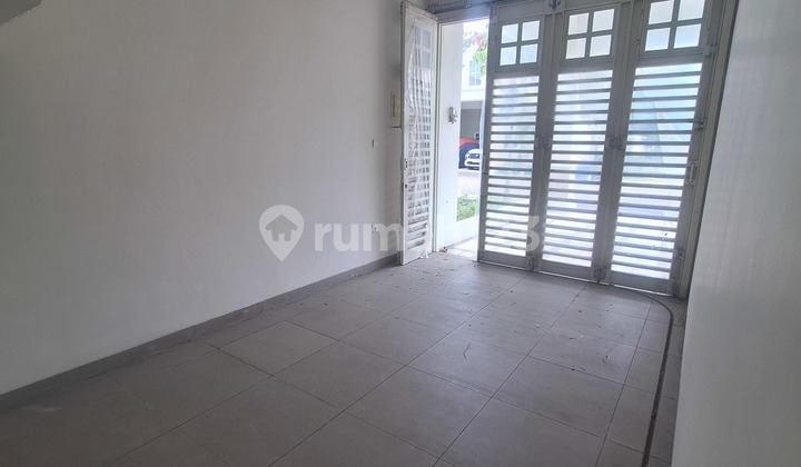 Jual Rumah Mewah di Podomoro Park Anapuri Dekat Oetomo Hospital 2