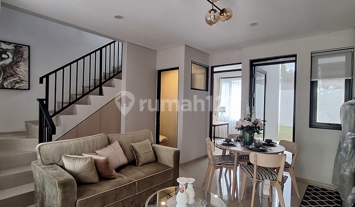 Newly Grown House for Sale in Exclusive Derwati Mas Estate Area Near Griya Derwati 2