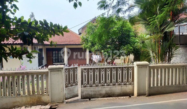 Rumah Di Jual Dengan Paviliun Area Ciganjur Jakarta Selatan