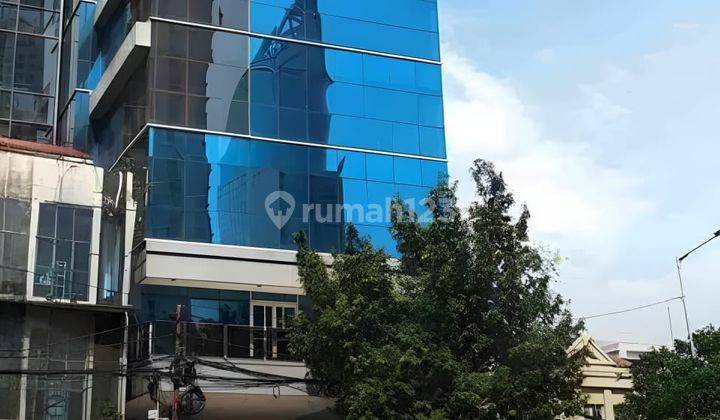Gedung Perkantoan 8,5 Lantai Dekat City Walk Sudirman 2