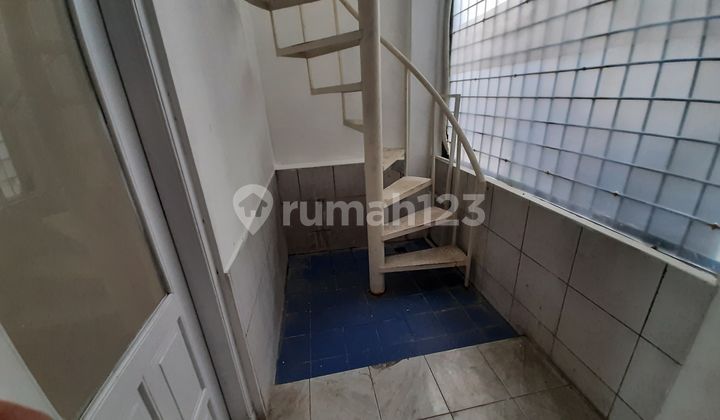 House for Rent in Complex, Suitable for Office, Cilandak 2