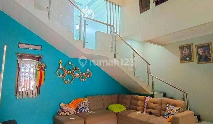 Rumah Baru Dengan Model Split Level Jatiwaringin Pondok Gede 2