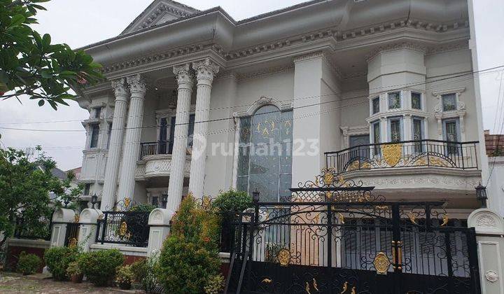 Rumah Mewah Model American Classic Dalam Komplek  Elit Jakarta Timur 2