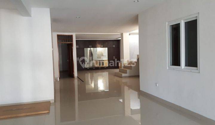 Rumah Siap Huni Semi Furnished Pamulang Estate Tangerang Selatan 2