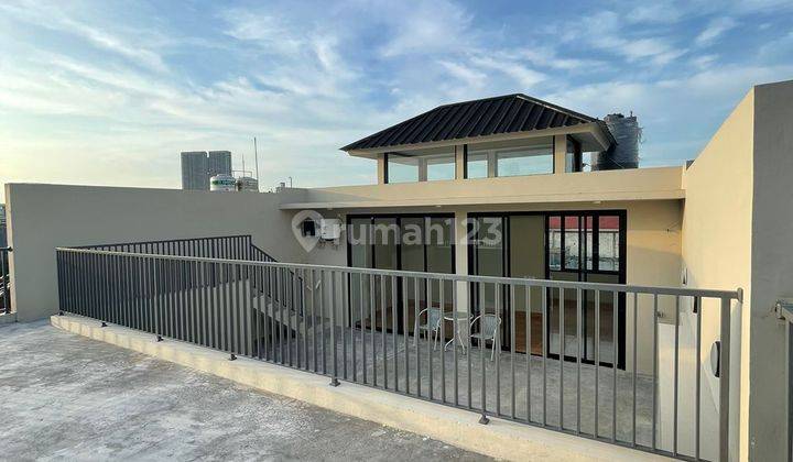 Rumah baru 4 lantai Dalam Komplek Eliit Area Pulo Mas 1