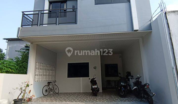 Rumah Baru Di Jual Full Furnished Area Ciracas Jakarta Timur 1