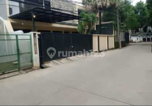 Di Jual Rumah Area Kalibata Harga NJOP Lengkap Kolam Renang Di Jual Rumah Area Kalibata Harga NJOP Lengkap Kolam Renang