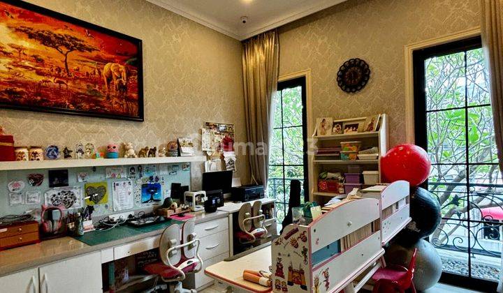 Rumah Mewah Area Senopati Dengan Model American Classic Jakarta  2