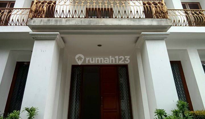 Rumah Area Simprug Mewah Dan Elegant Siap Huni Jakarta Selatan  2