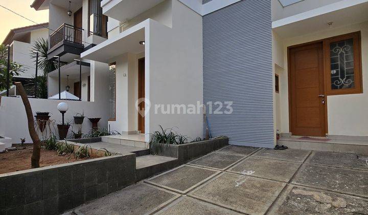 Rumah Area  Cipinang  Indah Siap Huni  Di Jual Cepat Jakarta  Selatan 2