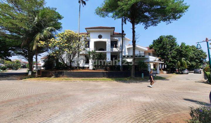 Rumah Mewah Dalam Perumahan Puri Sriwedari  Cibubur  2