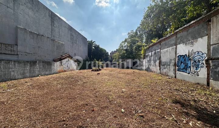 For Sale: A Plot of Land in Menteng, Central Jakarta at a Low Price.