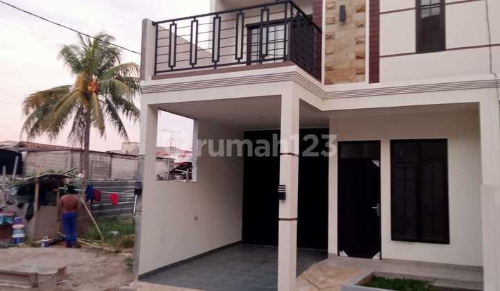 For Sale: Minimalist Classic Model Residence in Depok Cluster. 2