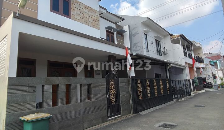 Rumah  Cantik Area  Ciracas Siap Huni Jakarta Timur 
