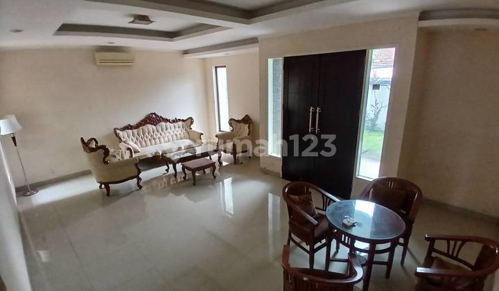 House for Rent in Kemang Area Ready to Occupied South Jakarta 2