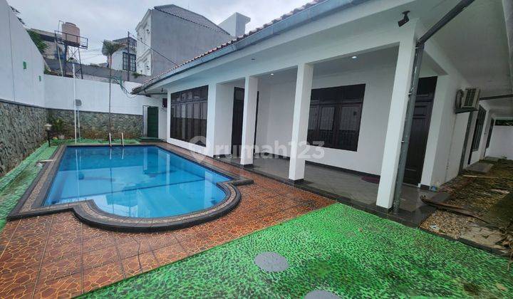 Rumah Area Bangka Kemang Dengan Kolam Renang Jakarta Selatan 2