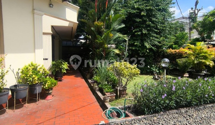 Menteng Area House, There Are Boarding Houses for Sale Fast Central Jakarta Menteng Area House, There Are Boarding Houses for Sale Fast Central Jakarta