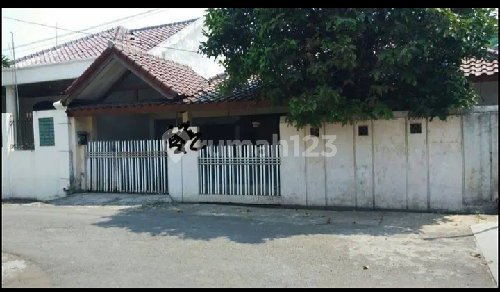 Di Jual Rumah Tua Hanya Hitung Tanah Area Cempaka Putih Jakarta Pusat Di Jual Rumah Tua Hanya Hitung Tanah Area Cempaka Putih Jakarta Pusat