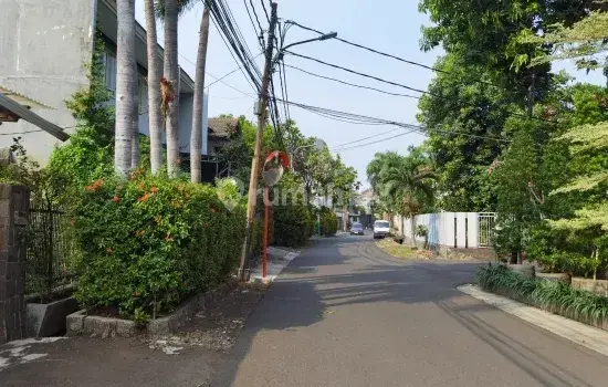 Rumah Sunrise Garden Hitung Tanah Lokasi Bagus di Daerah Jakarta Barat 2