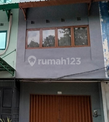 For Rent: Ready-to-Occupy Shophouse in Daan Mogot Housing Complex 2