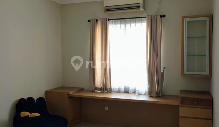 Wts Dijual Cepat. Rumah Siap Huni di Crystal, Gading Serpong. 2