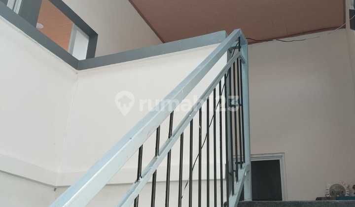 Dijual Rumah 2 Lantai di Cluster Clarita Cipondoh Kota Tangerang 2
