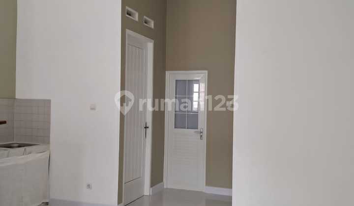 Dijual Rumah Baru Kencana Loka Bsd, Siap Huni 2