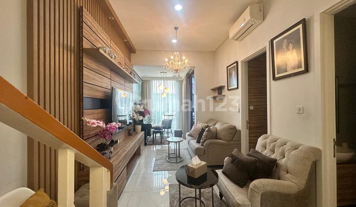 Dijual Rumah Cantik Kawasan Discovery Bintaro Jaya 3 Lantai