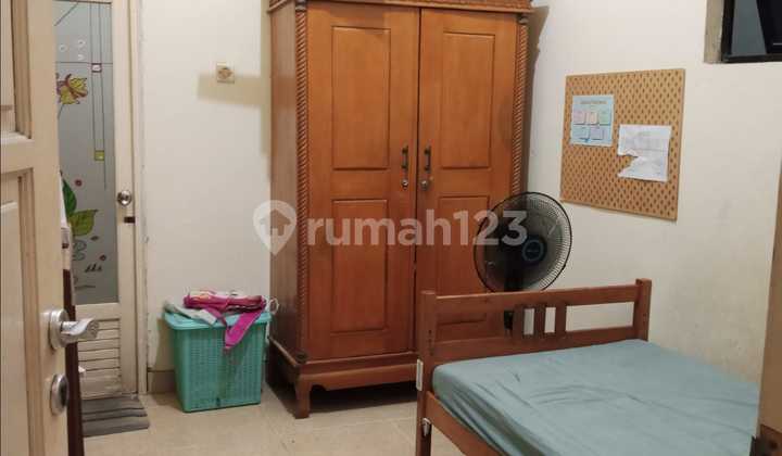 Dijual Rumah Siap Huni Semi Furnish lokasi Di Kawasan Kalisarii 2
