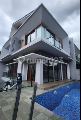 Dijual Rumah Mewah Siap Huni Lokasi Di Sukadamai Tangerang  1