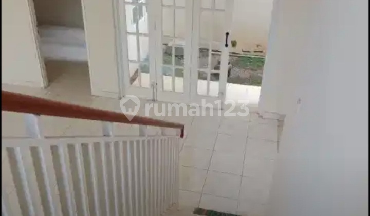 Rumah 2Lantai Citra Gran Rapi Siap Huni