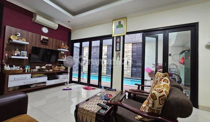 Rumah Hook Citra Gran dengan Privat Pool 2