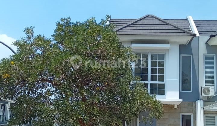 Rumah Hook 2lantai Citra Gran Lokasi Strategis