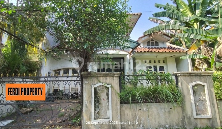 House Needs Renovation Citra Gran Cibubur Front Cluster