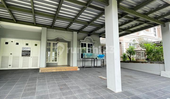 2-Storey House in Kotawisata Cibubur Cluster 2