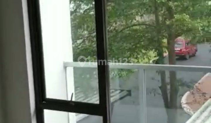 DISEWAKAN RUMAH BARU DI DALAM CLAUTER METLAND TRANSYOGI 6