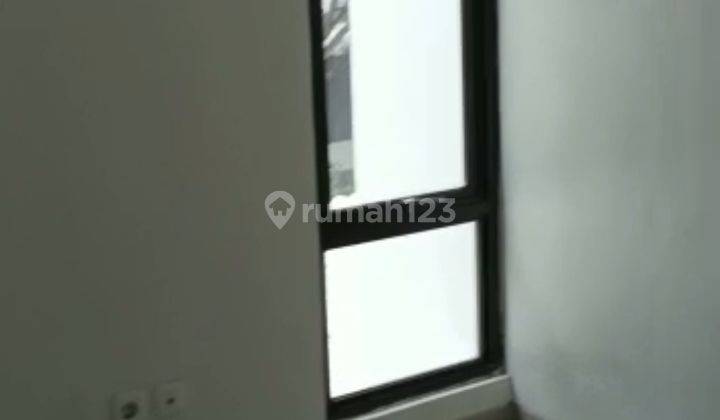DISEWAKAN RUMAH BARU DI DALAM CLAUTER METLAND TRANSYOGI 10
