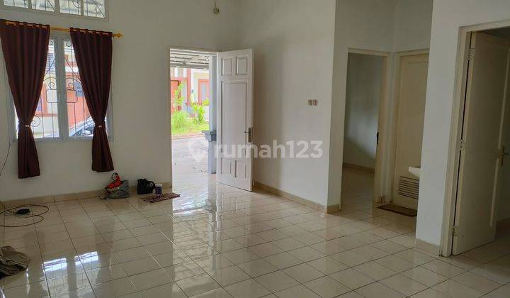 DISEWAKAN CEPAT RUMAH MURAH BARU RENOV DIKOTAWISATA 2