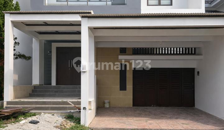 Rumah Luas Bagus Siap Huni Dekat Gerbang Tol Kota Wisata Cibubur