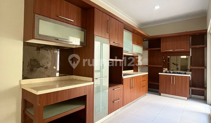 For Sale Quick House in Kotawisata Cluster 2