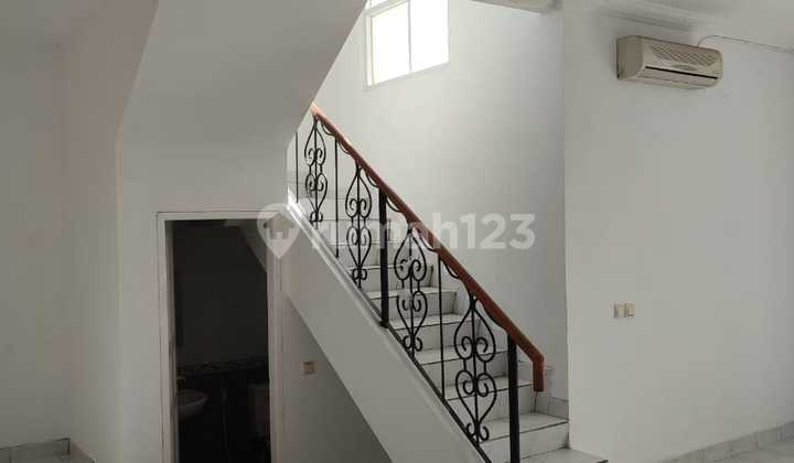 Disewakan Rumah Murahbersih Siao Huni Legenda Wisata Cibubur