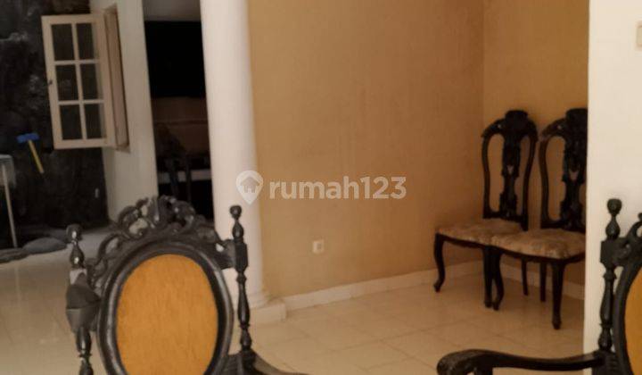 DISEWAKAN RUMAH 2LANTAI DIKAWASAN ELITE KOTAWISATA 2