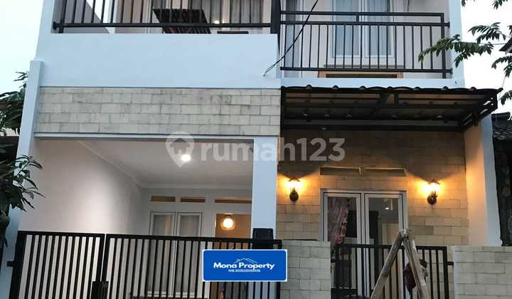 Jual Butuh Uang Rumah 2 Lantai Bebas Banjir Dimetland Cileungsi